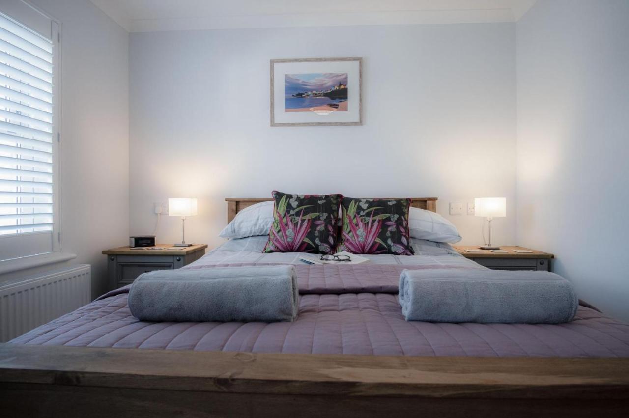 Ty Melyn - 2 Bedroom Cottage - Тенби Экстерьер фото